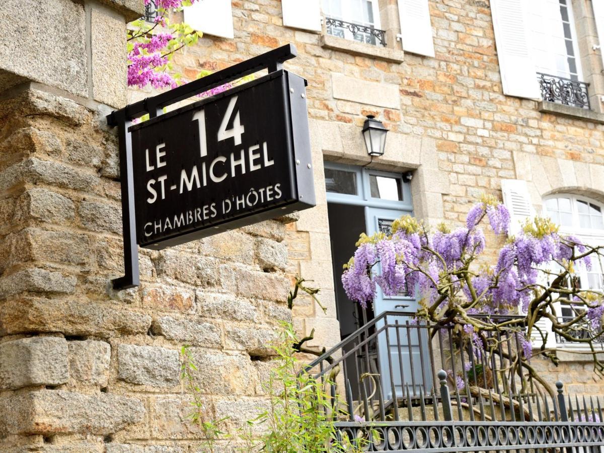 Le 14 St Michel Bed & Breakfast Josselin Bagian luar foto