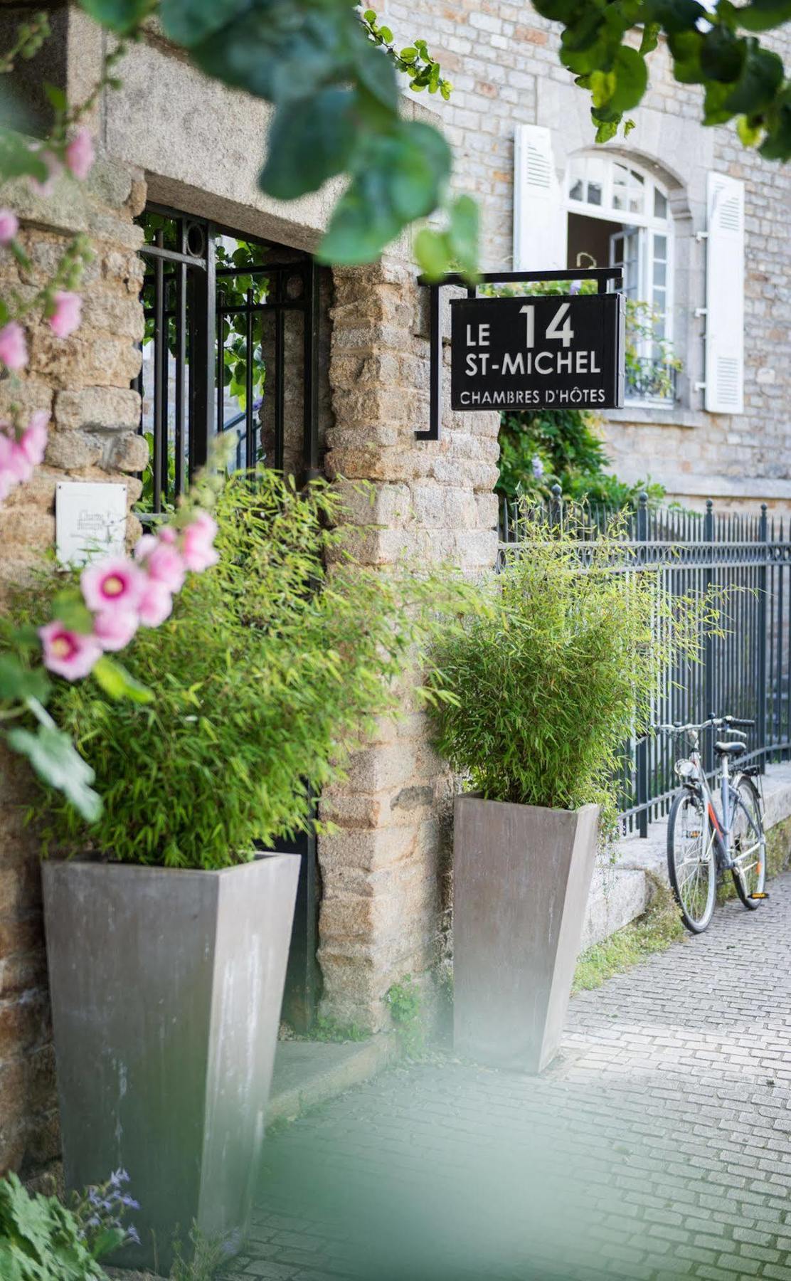 Le 14 St Michel Bed & Breakfast Josselin Bagian luar foto